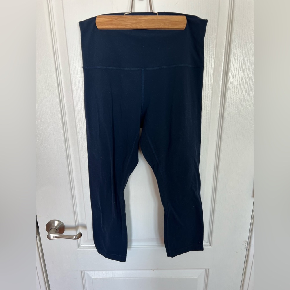 Lululemon Align 21” Crop Leggings size 8